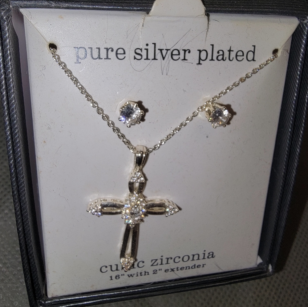 Necklace and Earring Set